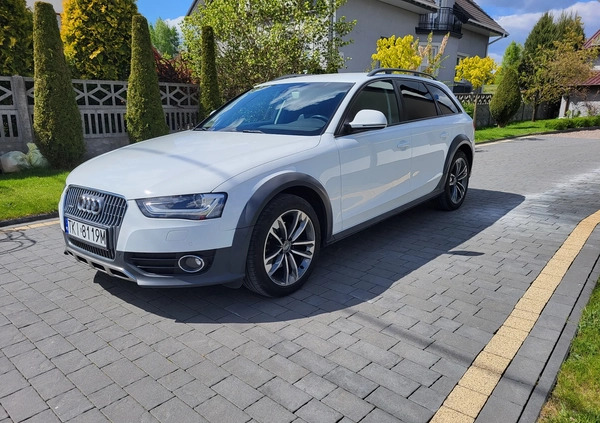 Audi A4 Allroad cena 75700 przebieg: 176000, rok produkcji 2015 z Trzebnica małe 92